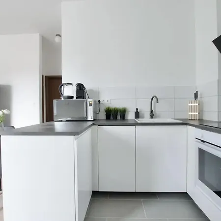 Apartment Family By Hi5 -