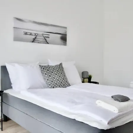 Family By Hi5 - * Zamárdi