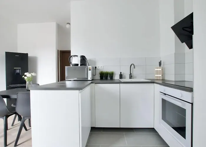 アパート Family By Hi5 -