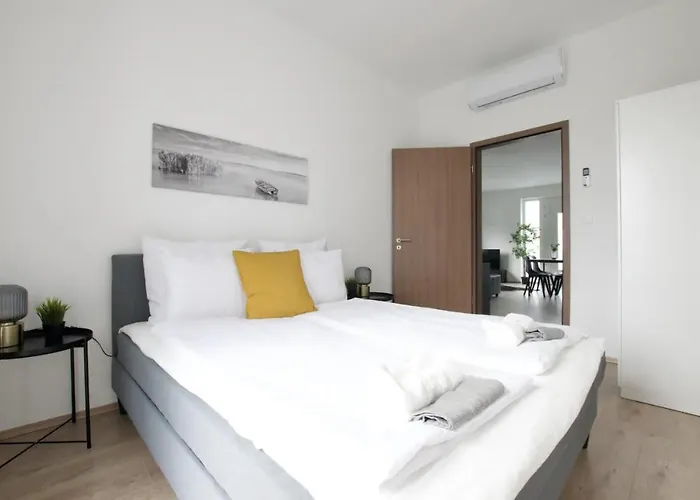 Family By Hi5 - Apartamento Zamárdi