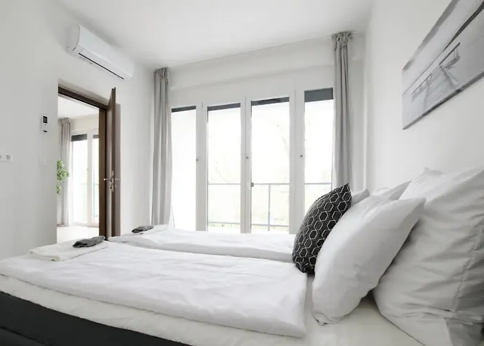 Family By Hi5 - Zamárdi